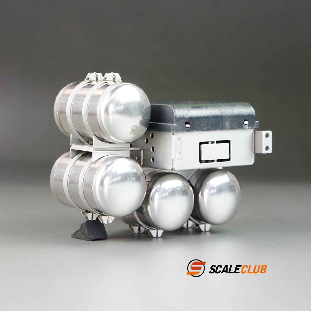 Scaleclub  1/14 truck R470 R62 - đánh giá và giá Battery Case Storage