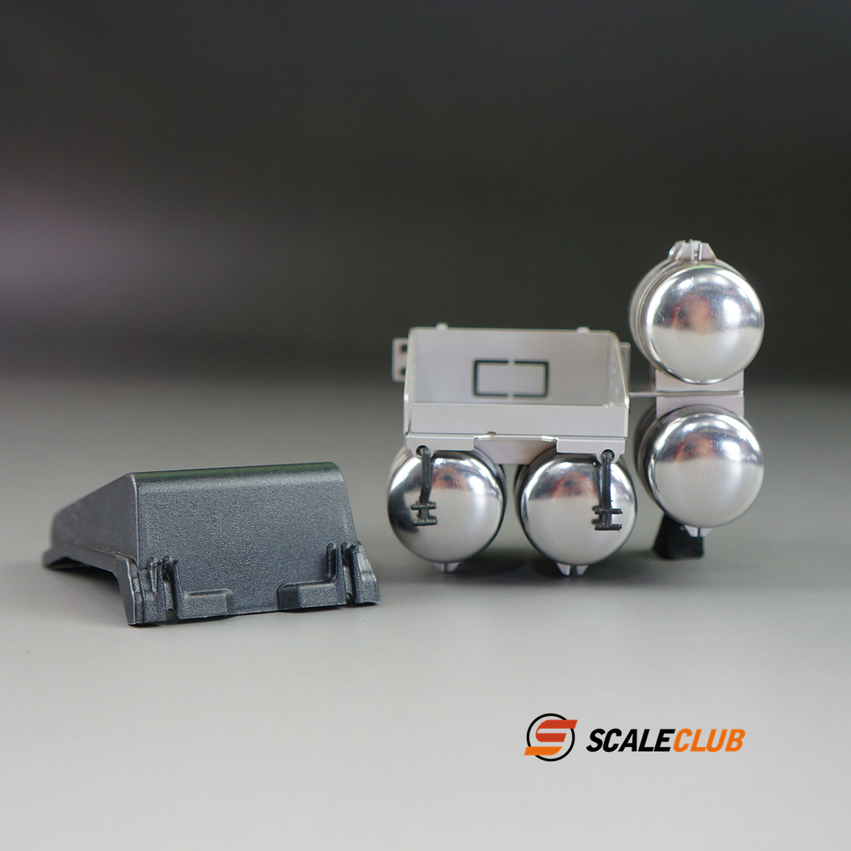 Scaleclub  1/14 truck R470 R62 - đánh giá và giá Battery Case Storage